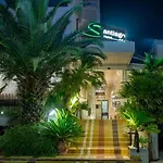 Hotel Santiago 3*
