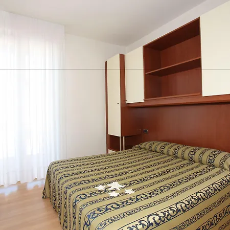 Santiago Hotel 3*